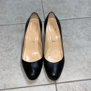 Christian Louboutin Simple Pump sz 39